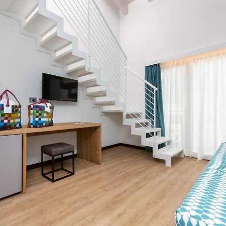 Aktivhotel Santalucia Otel Torbole Sul Garda